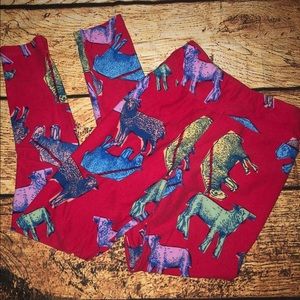 Tween LuLaRoe leggings with sheep